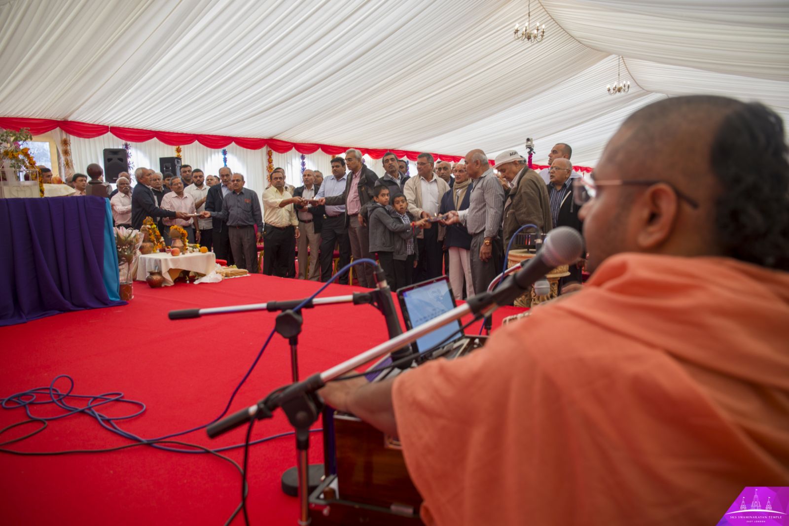 ©1987-2017 SKS Swaminarayan Temple East London